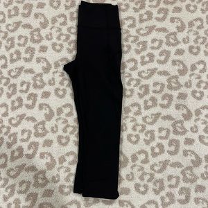 Lululen fast and free high rise tight 28” size 4